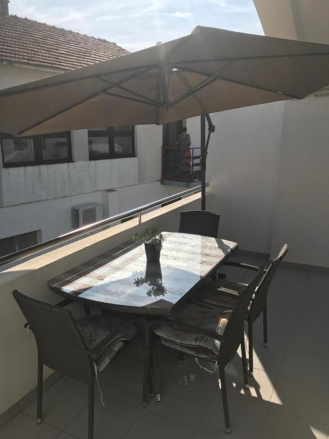 Beachfront Apartment Sun Vodice Exterior foto